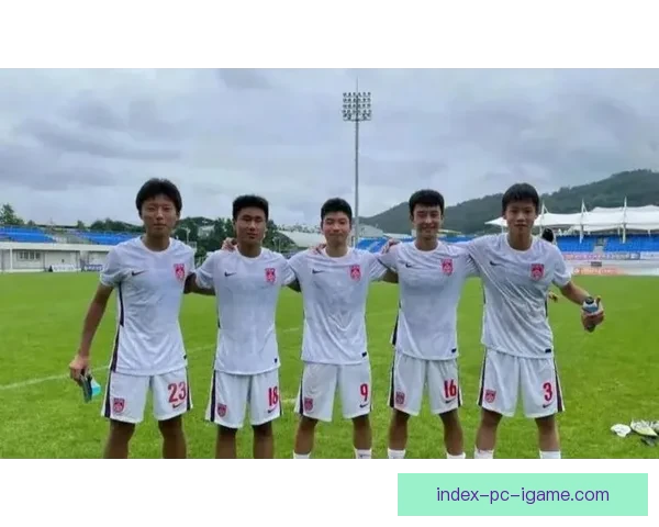 董路足球直播深度解析赛场内外战术与舆论风向热点事件幕后故事全追踪